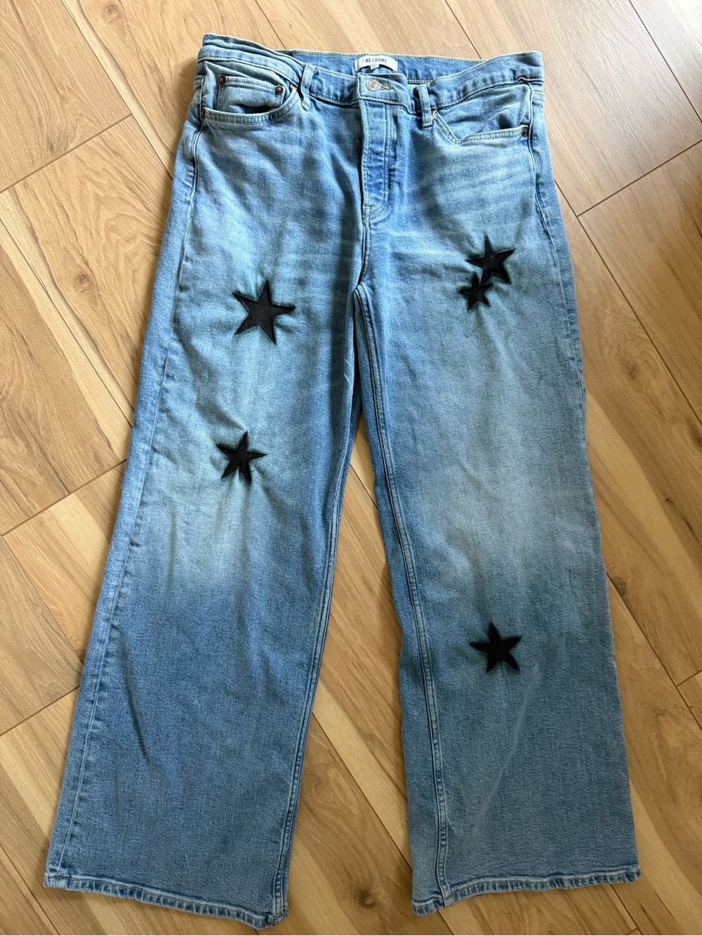 Re/Done Light Blue Mid Rose Wide-Leg Jeans with Black Star Appliqués